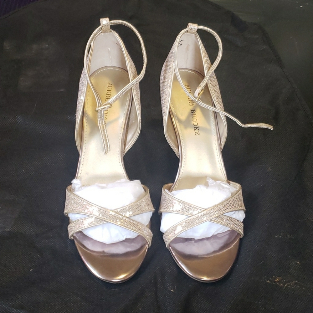 Audrey Brooke gold open toe sandals